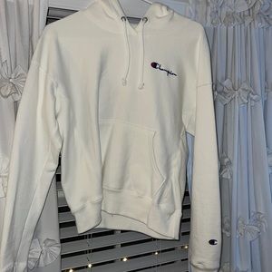 White champion hoodie size small